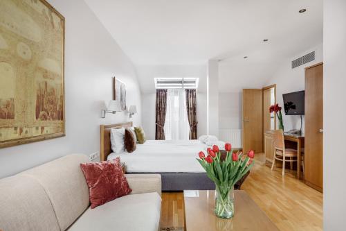 1 queen bed