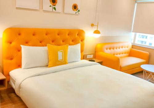 room detail thumbnail 0