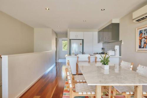 . Vine Close Apartment