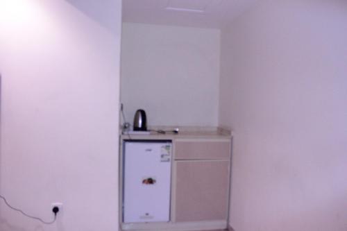 Deluxe Studio image 2
