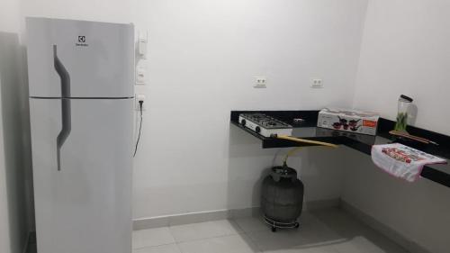 Кухня, Flat Pontal Sunset in Industrial Zone