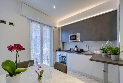 廚房, Trilocale super ristrutturato in 瓦拉澤