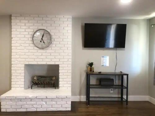 Reno Remodeled 3 King Beds Near Downtown Large Yard