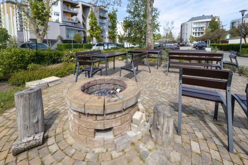 Admiral Pearl Admiral Pearl