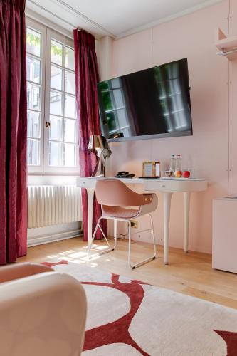 455183332 Small Luxury Hotel De Witte Lelie