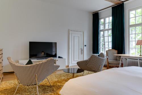 455183537 Small Luxury Hotel De Witte Lelie