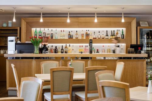 Euterpe Hotel - image 4