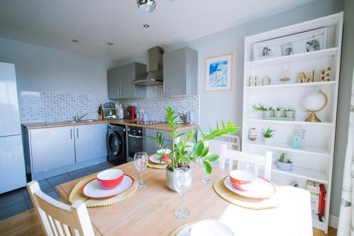 Modern central Penthouse - 1 FreeParking, Liverpool (photo 11)