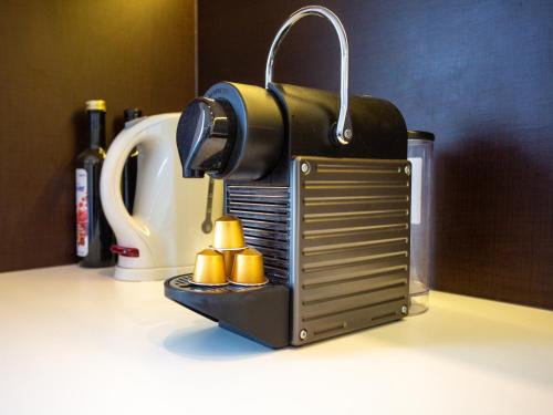 SKY9 Penthouse Apartments - main image