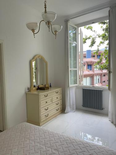 Apartment in the heart of Sanremo, Sanremo (foto 7)