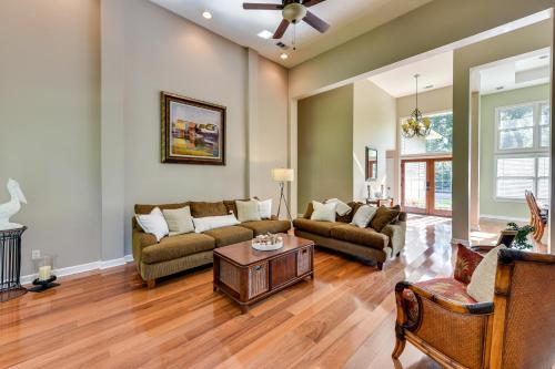 Hilton Head Island Resort Home w/ Fire Pit! in Hilton Head Island (SC)