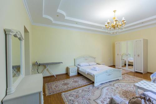 Apartament Nazarbaeva 119 - Tap to explore photos