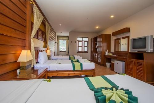 room detail thumbnail 0