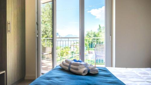 Superior Double or Twin Room with Pool View