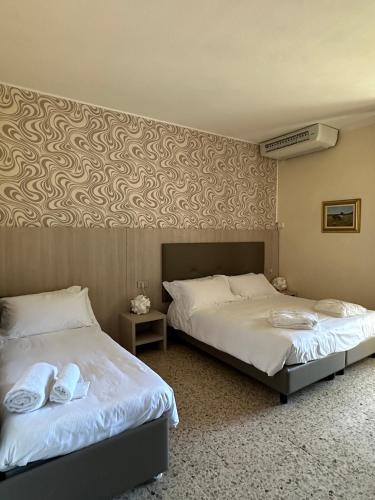 Hotel Atlantico - image 9