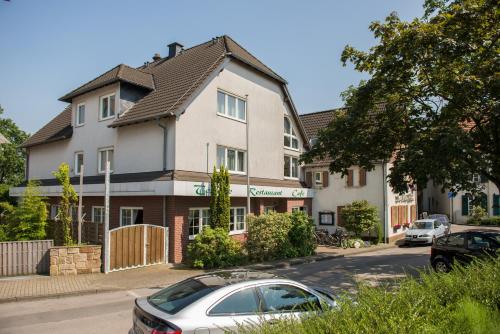 Hotel & Restaurant Zum Vater Rhein in Monheim, Deutschland