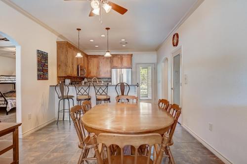 Doe Valley Dreams in Kingsland, USA