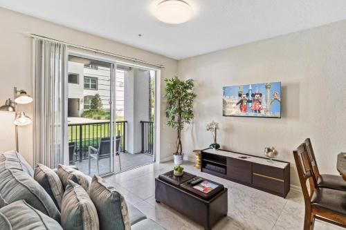 4024 Breakview Drive #102 - main image
