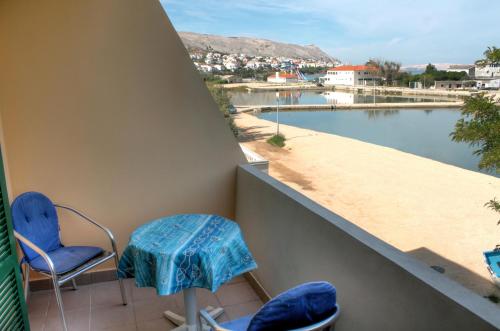 Lokunja Bed&Breakfast - image 11