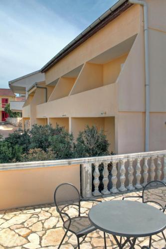 Lokunja Bed&Breakfast - image 14