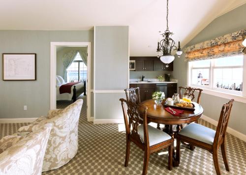 บริการและสิ่งอำนวยความสะดวก, Saybrook Point Resort & Marina in โอลด์ เซย์บรูค (CT)