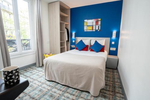 Hôtel Du Mont Dore Batignolles, Parigi