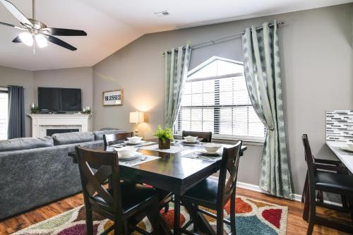 Central Resort Condo 1 Mi to Branson Strip! - image 9