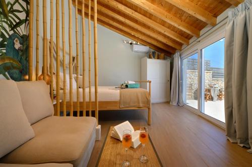 Sea & Cliff Luxury Suites, Беницес (фото 3)