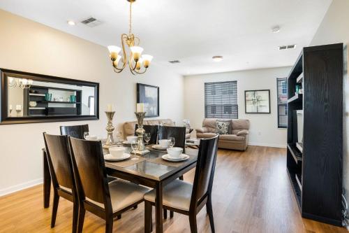 3-Story Townhome at Vista Cay Resort in Orlando, USA