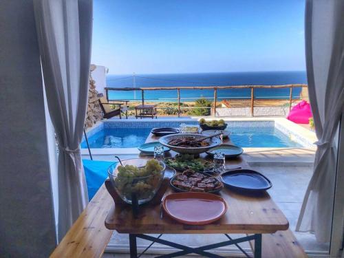 Dar Noussa - Cosy beach house with pool and garden