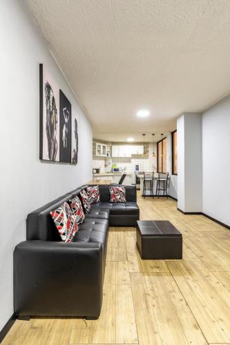Lovely 2 Private-Bedroom Rental Unit in Quito