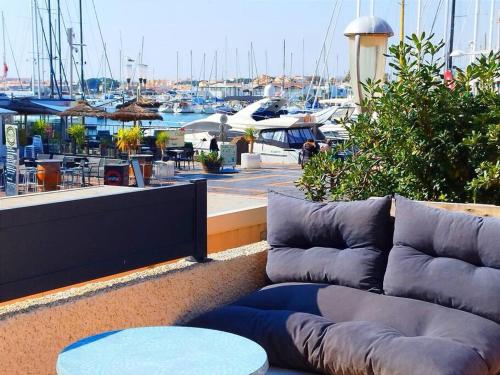 Cap Sud: terrasse; clim; centre port du Cap d'Agde