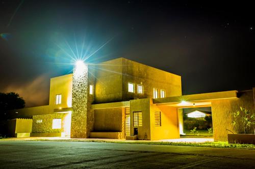 . El Suto Apart Hotel