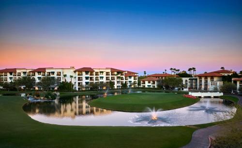 Golf View Suite 2 Queen Beds