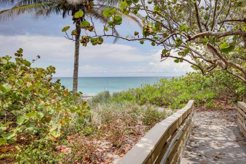 Juno Beach Vacation Rental Near Shore! in Juno Beach (FL)
