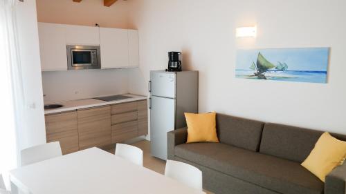 Two-Bedroom Apartment (6 Adults) image 4