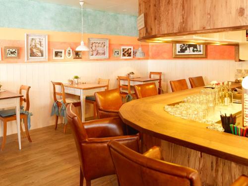 ห้องอาหาร, Hotel & Restaurant zum Beck in ชตันส์ชตัด