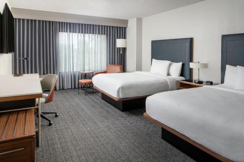 Photo - Courtyard by Marriott New Orleans Metairie