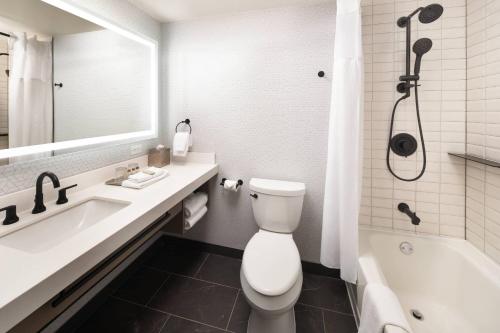 Renaissance Fort Lauderdale West Hotel - image 6