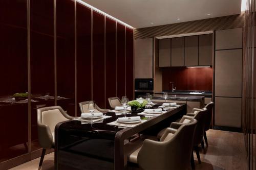 The Ritz-Carlton, Nanjing