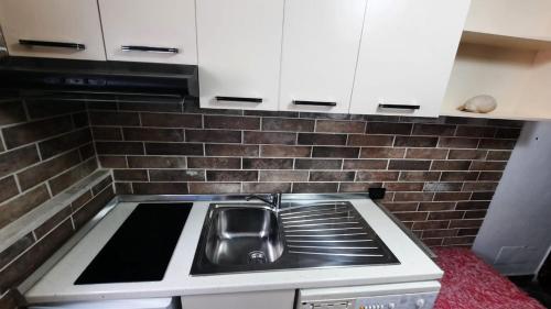 Lovely apt.1-7, Tirana (photo 8)