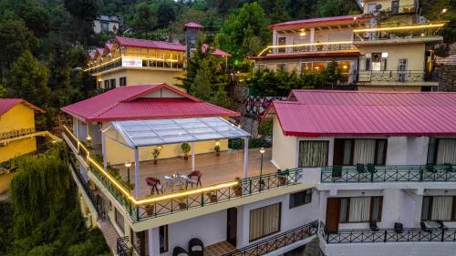 Country Inn Maple Resort Chail