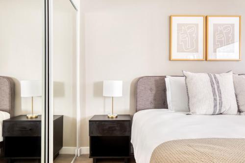 Valley Village 2BR w Pool BBQ nr Ventura Blvd LAX-513 in Los Angeles, USA
