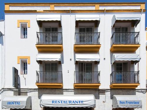 . Hostal San Francisco