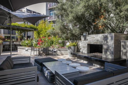 Santana Row 1BR w Gym BBQ 10 mins to Target SFO-846