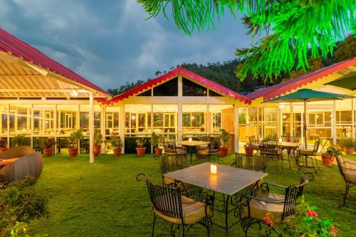 Facilities, Maple Resort in Chail