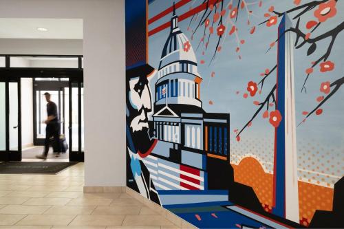 Courtyard by Marriott Washington Capitol Hill/Navy Yard - image 13