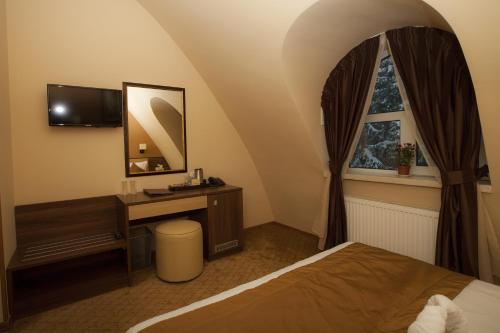 Family Hotel Saint George, Sofia (photo 6)