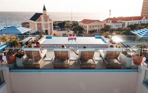 Kolam renang, Elements Hotel & Shops Curacao in Willemstad