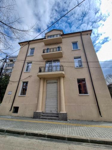 Cozy Apartment in Sofia Center 1
